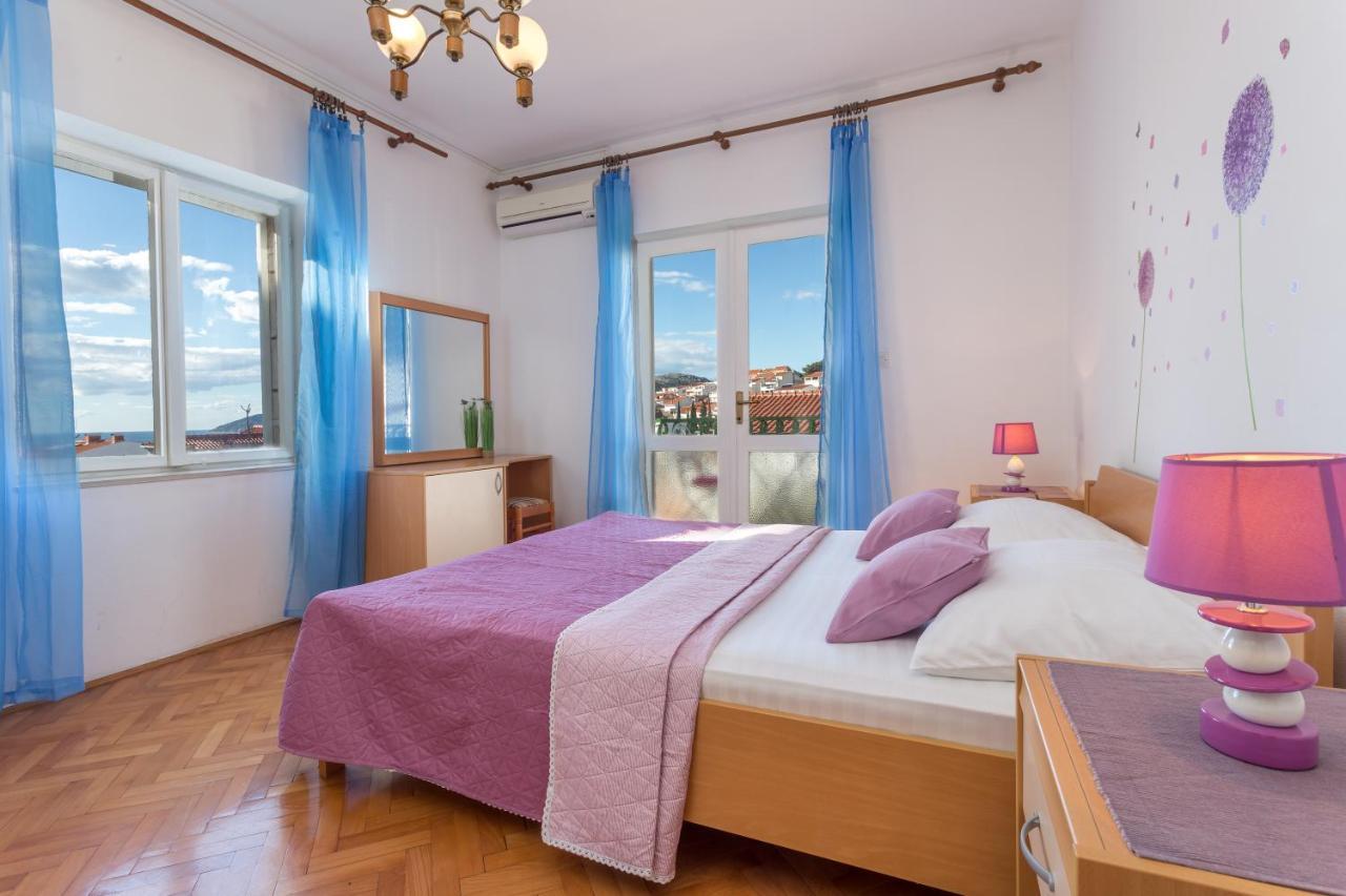 Apartments Marija Bibic Hvar Town Exteriör bild